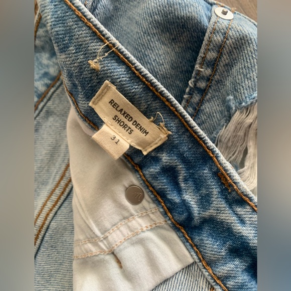 NWT Madewell Relaxed Denim Shorts in Madera Wash: Side-Slit Edition size 31 - Picture 7 of 9